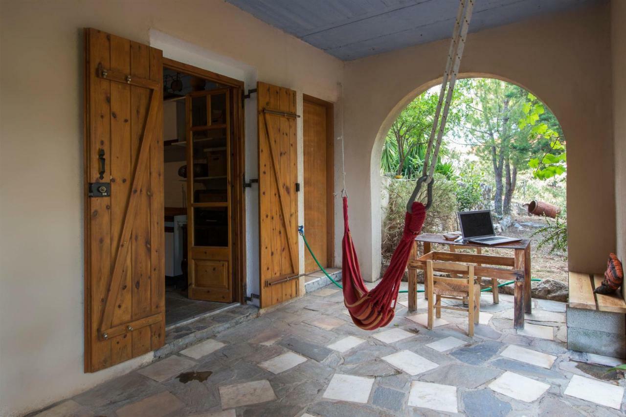 Mavilia Traditional Guesthouse Ligourio Exterior photo